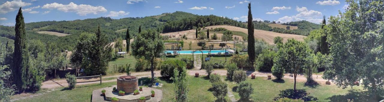 Casale Refoli Guest House Casole dʼElsa Exterior foto